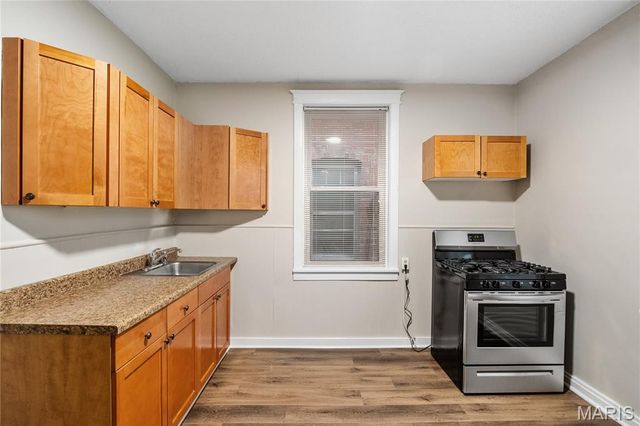 5704 Goener Avenue, St Louis, MO 63116