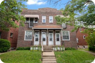 5704 Goener Avenue, St Louis, MO 63116