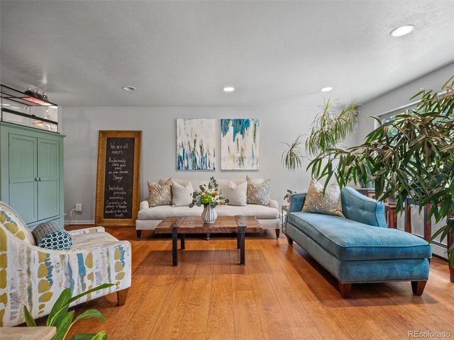 298 E 12th Avenue, Broomfield, CO 80020