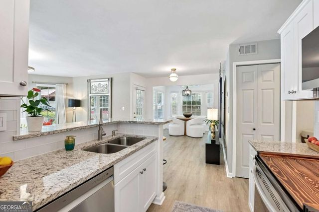102 Hawkstone Way, Alpharetta, GA 30022