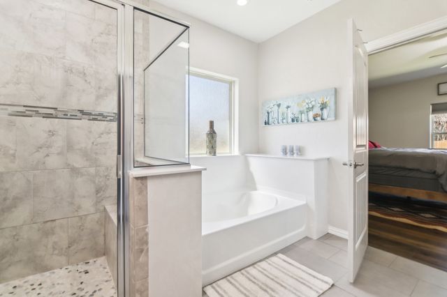 6500 Arcola Court, Granbury, TX 76049