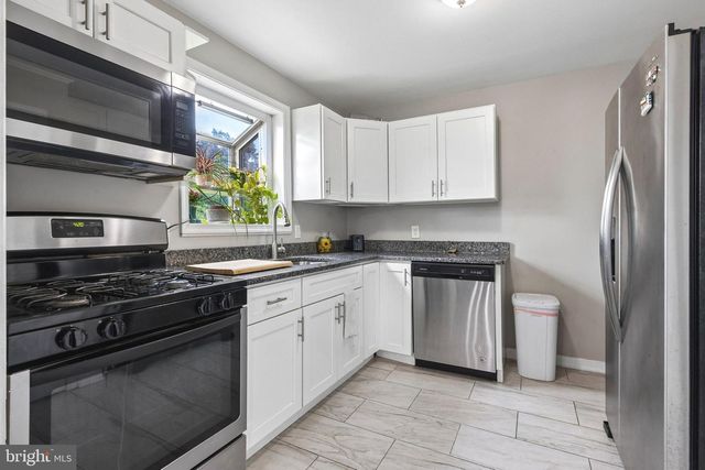 19 ESTATE RD, Lumberton, NJ 08048