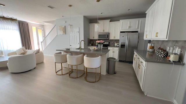 8476 IRON MOUNTAIN TRAIL, Windermere, FL 34786