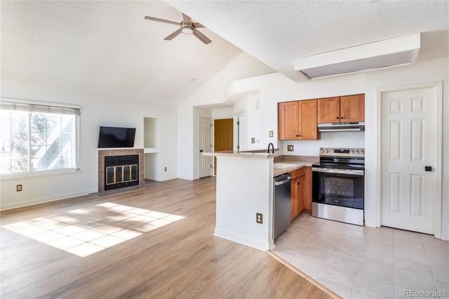 886 S Reed Court H, Lakewood, CO 80226