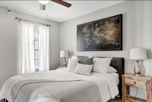 8020 E Thomas Road Unit 108, Scottsdale, AZ 85251