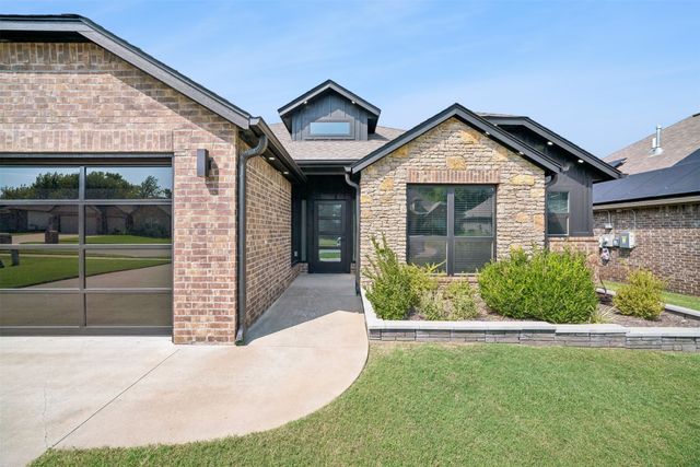 5330 Skylane Drive, Sand Springs, OK 74063