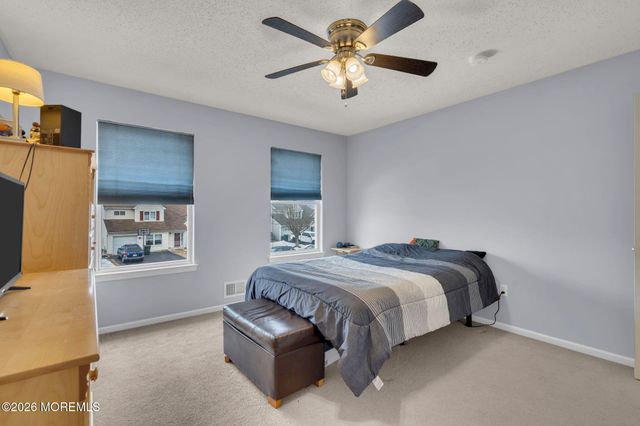 93 W Shenendoah Road, Howell, NJ 07731