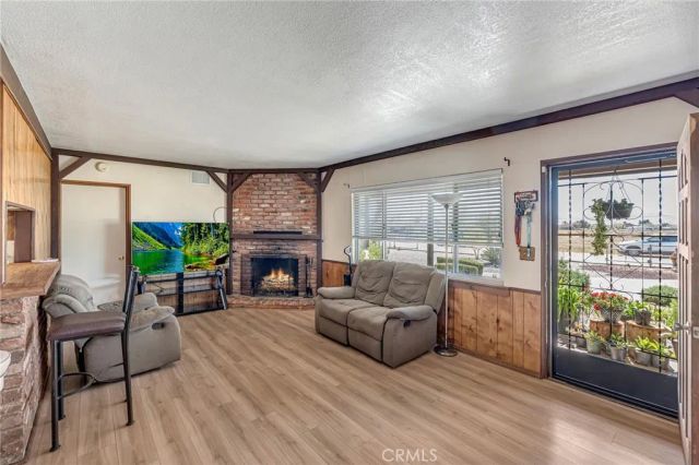 20936 Wigwam Street, Apple Valley, CA 92307