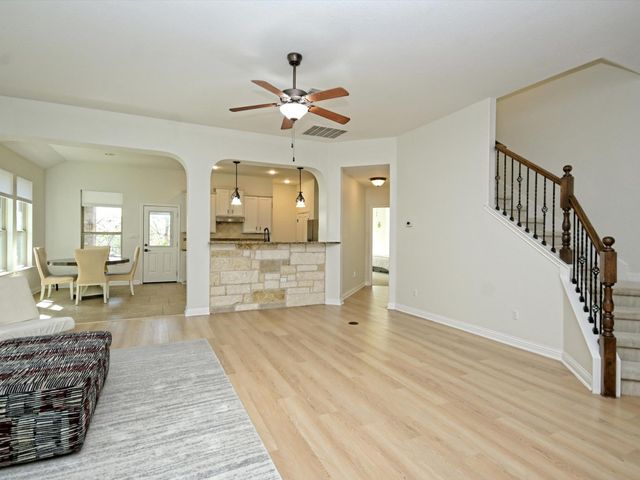 201 Bellagio DR, Austin, TX 78734