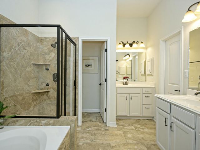 201 Bellagio DR, Austin, TX 78734