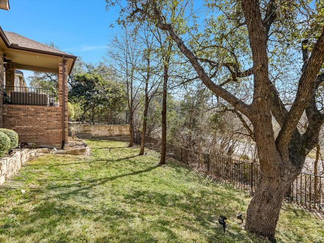 201 Bellagio DR, Austin, TX 78734