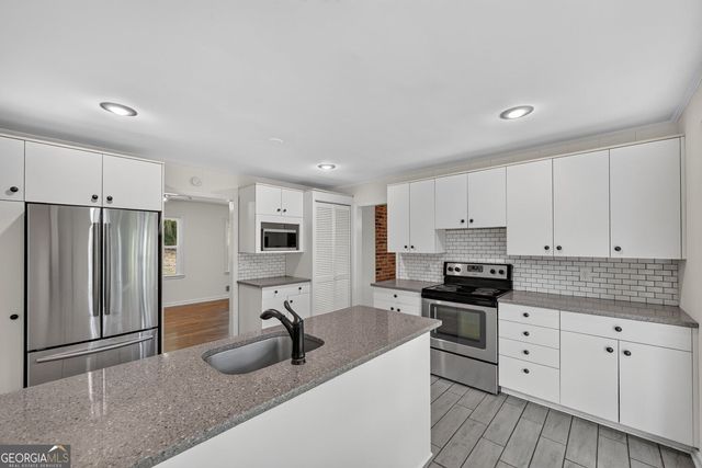 3268 N Druid Hills Road, Decatur, GA 30033