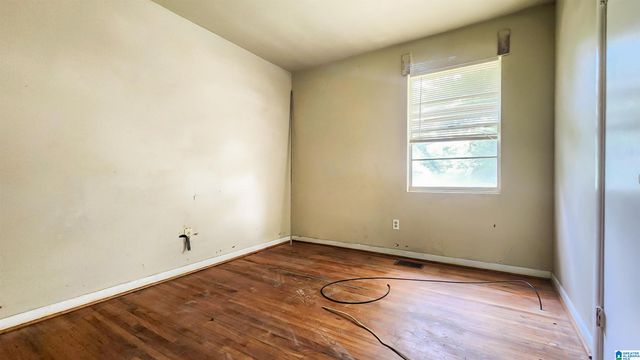 522 64TH STREET, Fairfield, AL 35064