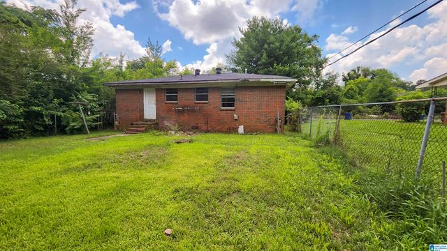 522 64TH STREET, Fairfield, AL 35064