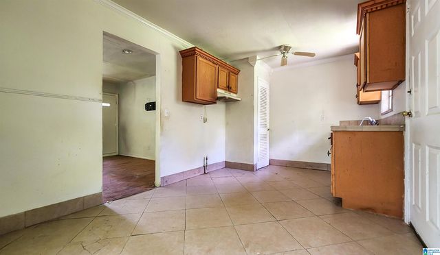 522 64TH STREET, Fairfield, AL 35064