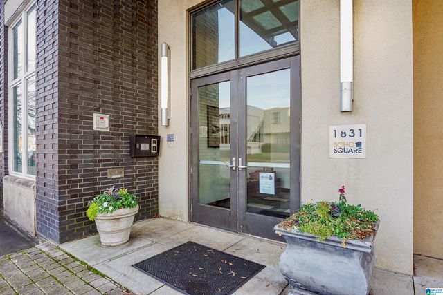 1831 28th Ave S Apt 470, Homewood, AL 35209