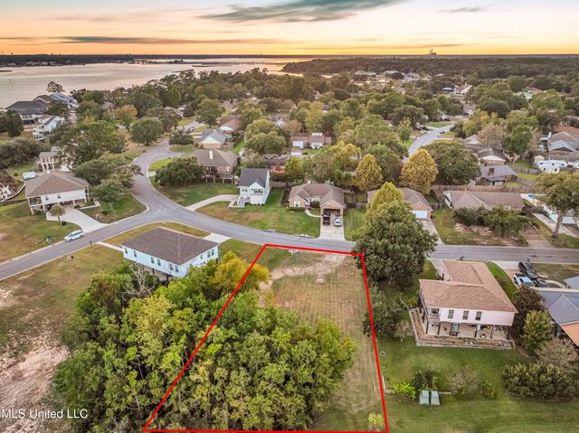 1931 Bayside Drive, Biloxi, MS 39532