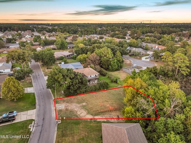 1931 Bayside Drive, Biloxi, MS 39532