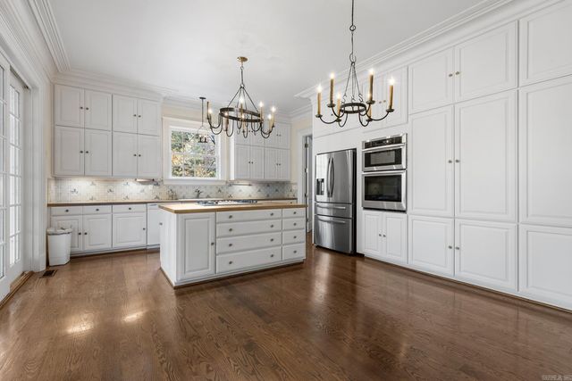 1 Meriwether Pond, Harrison, AR 72601