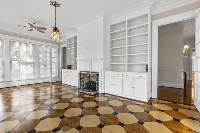 1 Meriwether Pond, Harrison, AR 72601