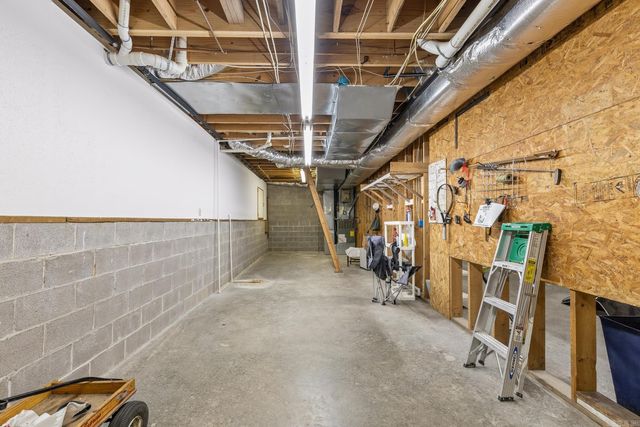 1 Meriwether Pond, Harrison, AR 72601