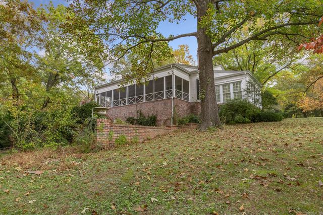 1 Meriwether Pond, Harrison, AR 72601