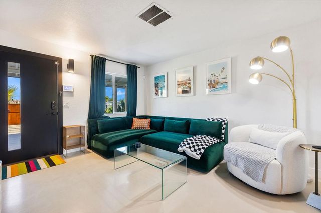 17319 Keith Street, Palm Springs, CA 92258