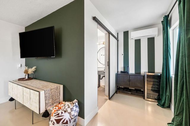 17319 Keith Street, Palm Springs, CA 92258