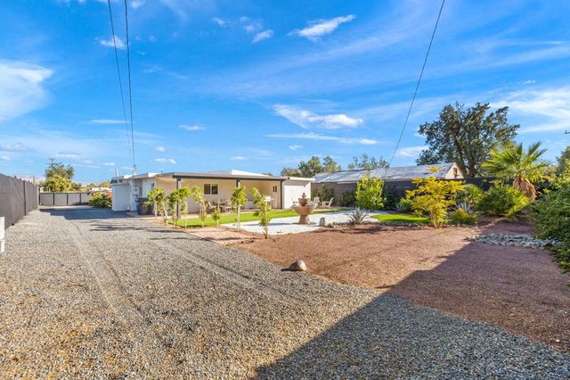 17319 Keith Street, Palm Springs, CA 92258