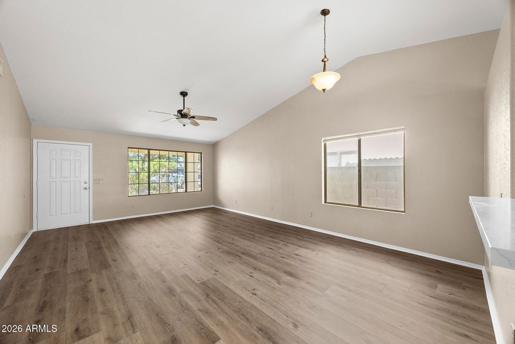 530 E DEL RIO Street, Chandler, AZ 85225 — photo 4