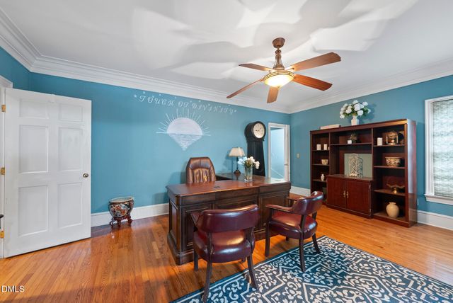 111 Foxridge Road, Chapel Hill, NC 27514