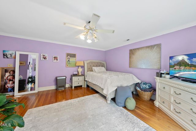 111 Foxridge Road, Chapel Hill, NC 27514