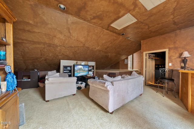 111 Foxridge Road, Chapel Hill, NC 27514