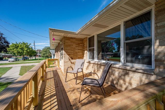 2310 N IDLEWILD COURT, Green Bay, WI 54303