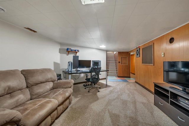 2310 N IDLEWILD COURT, Green Bay, WI 54303
