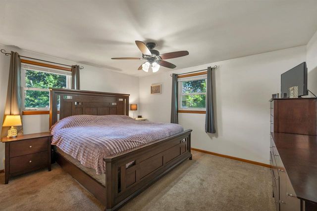 2310 N IDLEWILD COURT, Green Bay, WI 54303