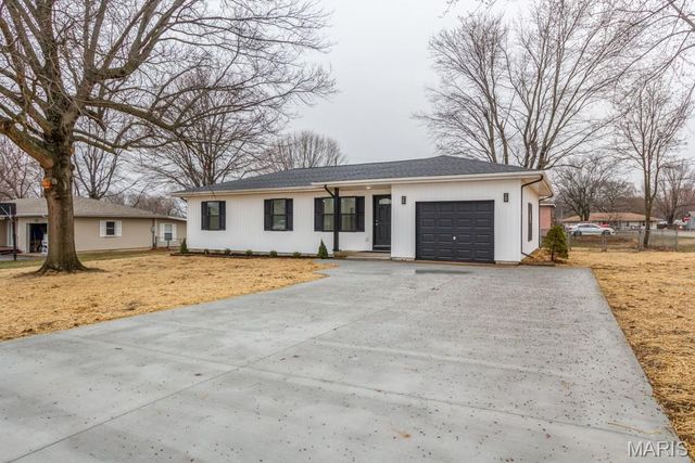 601 HOLLY Street, Lebanon, MO 65536