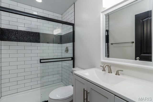 601 HOLLY Street, Lebanon, MO 65536