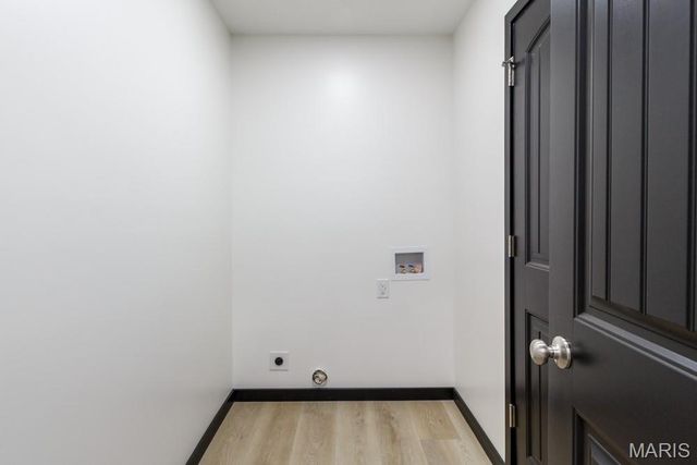 601 HOLLY Street, Lebanon, MO 65536