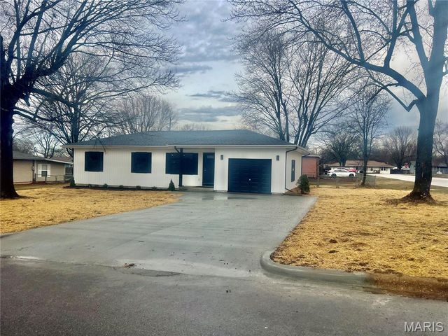 601 HOLLY Street, Lebanon, MO 65536