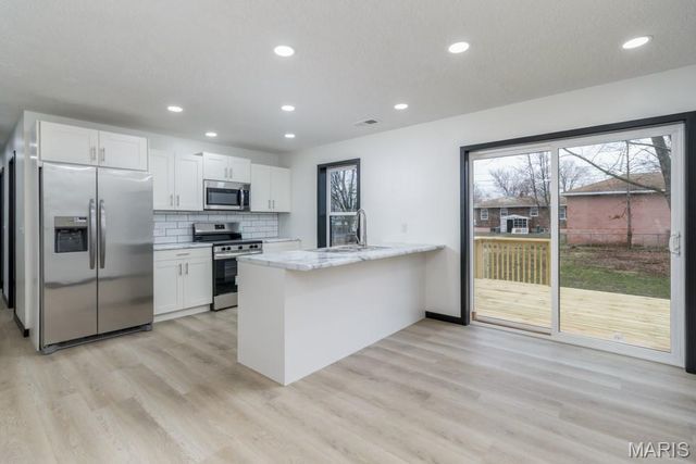 601 HOLLY Street, Lebanon, MO 65536