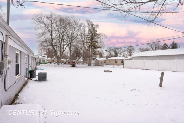 723 Pioneer Trail, Saginaw, MI 48604