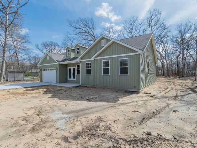 11337 Quail Run Drive N, Wheatfield, IN 46392