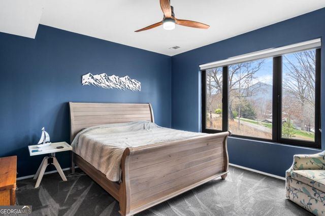23 Lake Trail W 10, Hiawassee, GA 30546