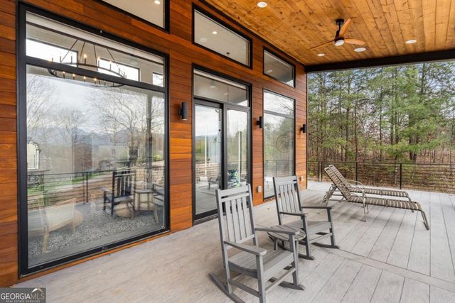 23 Lake Trail W 10, Hiawassee, GA 30546
