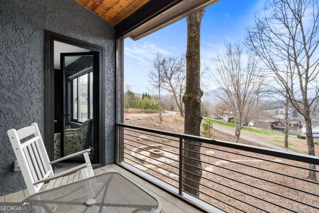 23 Lake Trail W 10, Hiawassee, GA 30546