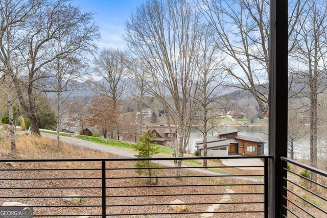 23 Lake Trail W 10, Hiawassee, GA 30546