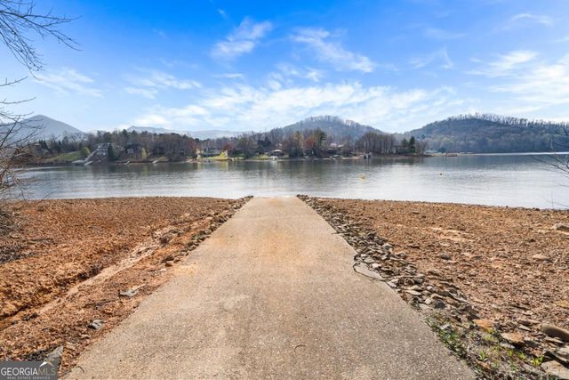 23 Lake Trail W 10, Hiawassee, GA 30546