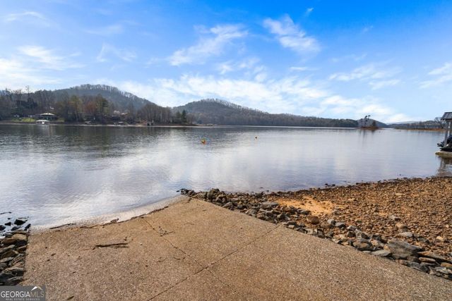23 Lake Trail W 10, Hiawassee, GA 30546