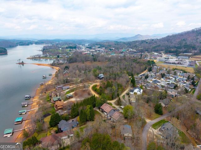 23 Lake Trail W 10, Hiawassee, GA 30546